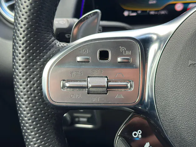 MERCEDES-BENZ GLB 35 AMG 4Matic 8G-Tronic