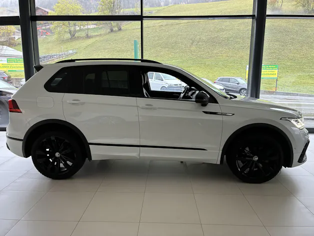 VW Tiguan 2.0TSI R-Line 4Motion DSG