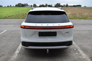 XPENG G9 93kWh Performance AWD mit Anhängerkupplung