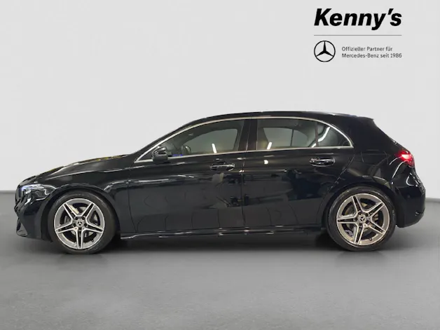 MERCEDES-BENZ A 200 AMG Line
