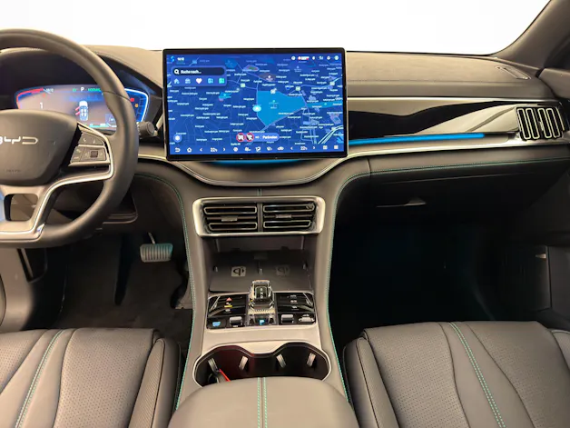 BYD Seal U DM-i Design AWD