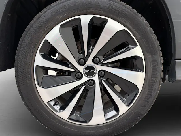 BYD Seal U DM-i Design AWD