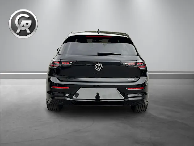 VW Golf 2.0 TSI R-Line DSG 4 Motion
