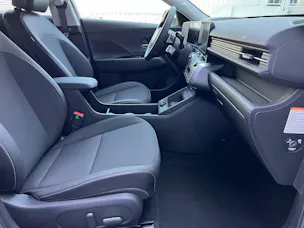 HYUNDAI Kona EV 65.4 kWh Amplia