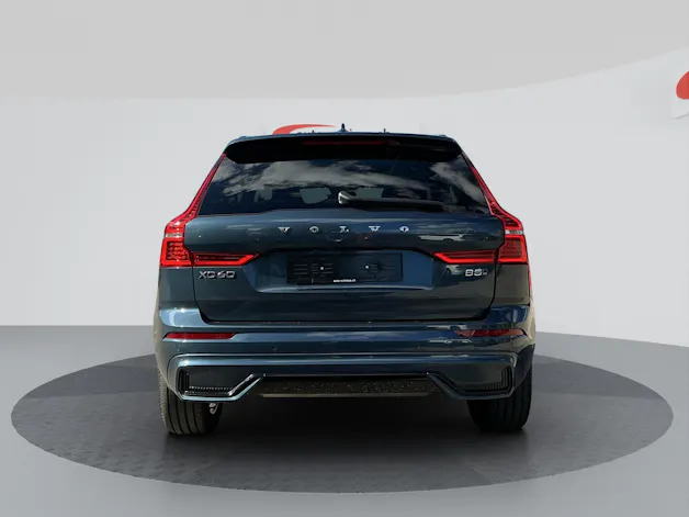 VOLVO XC60 B5 Benzin Mild Hybrid AWD Plus Dark Geartronic