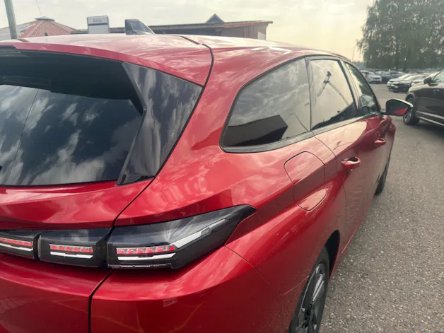 PEUGEOT 308 SW 1.2 PureTech Allure