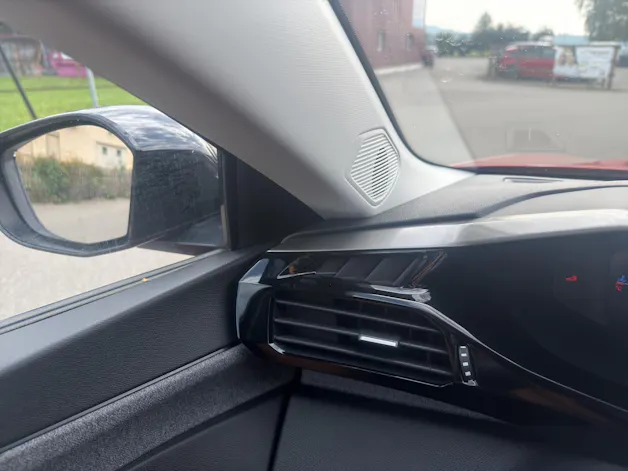 PEUGEOT 308 SW 1.2 PureTech Allure