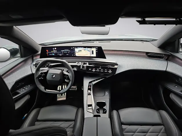 PEUGEOT 3008 73kWh GT