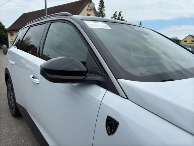 PEUGEOT 5008 1.2 Hybrid e-DCS6 GT 7 Plätzer