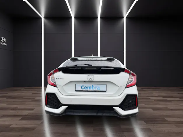 HONDA Civic 1.0 VTEC Elegance CVT
