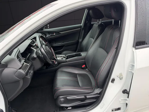 HONDA Civic 1.0 VTEC Elegance CVT