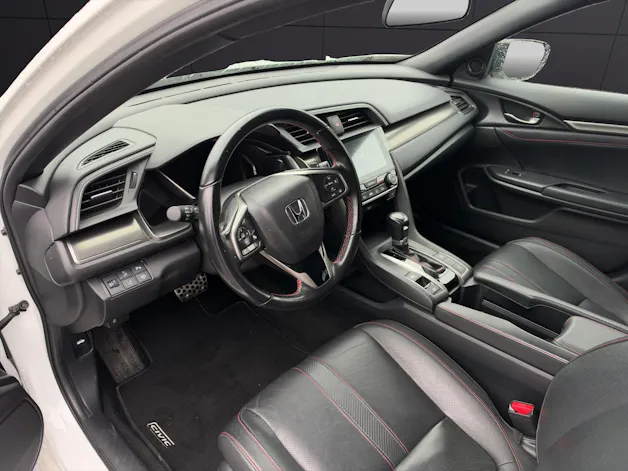 HONDA Civic 1.0 VTEC Elegance CVT