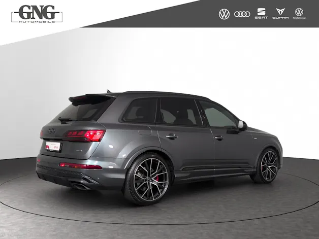 AUDI Q7 SUV TFSI quattro 250 kW S line tiptronic
