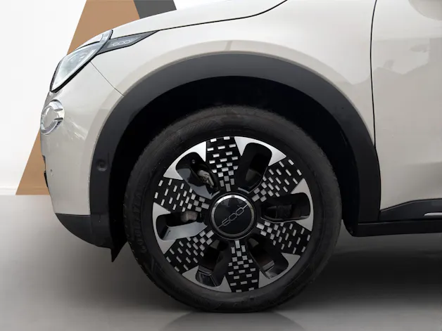 FIAT 600 1.2 Hybrid La Prima