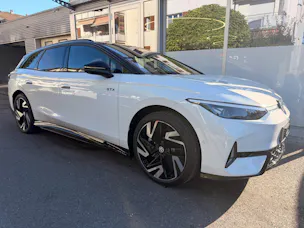VW ID.7 TOURER GTX 340 PS 4MOTION *** VOLLAUSSTATTUG IN GLETSCHERWEISS ***