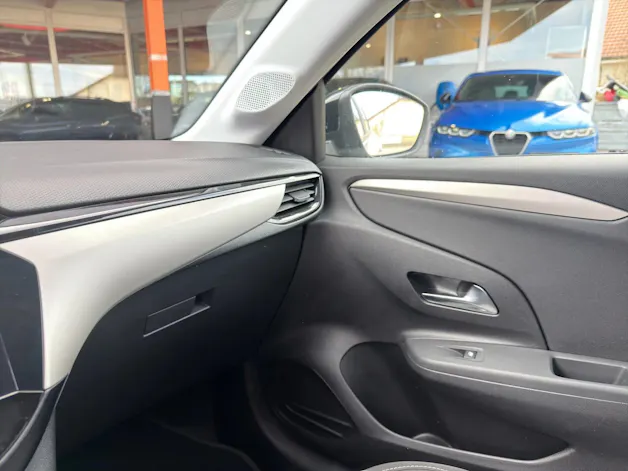 OPEL CORSA 1.2 T Edition Automat