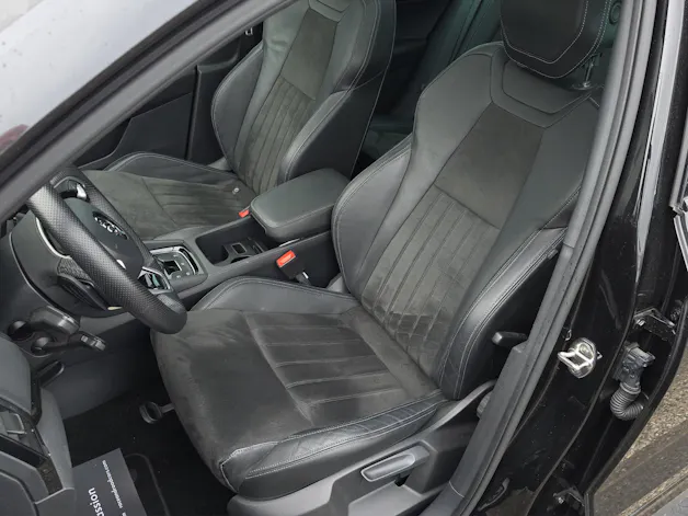 SKODA Karoq 1.5 TSI SportLine DSG