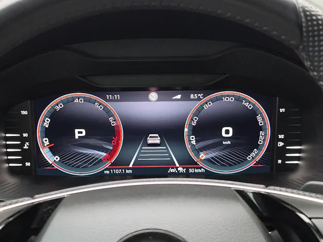 SKODA Karoq 1.5 TSI SportLine DSG