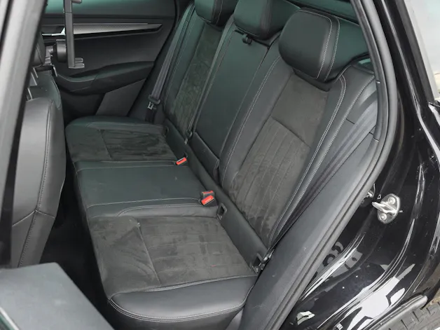 SKODA Karoq 1.5 TSI SportLine DSG