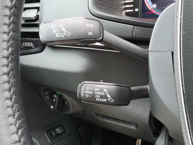 SKODA Karoq 1.5 TSI SportLine DSG