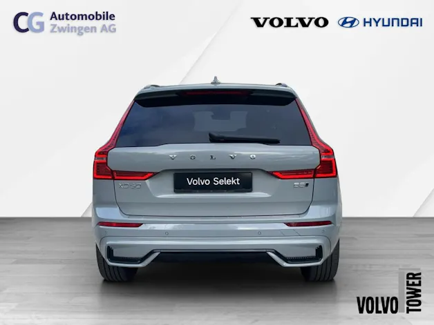VOLVO XC60 B5 Benzin Mild Hybrid AWD Plus Dark Geartronic
