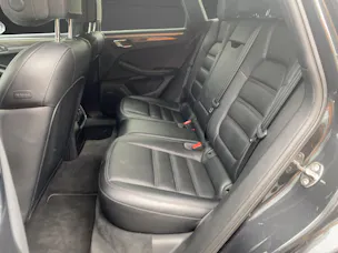 PORSCHE Macan Turbo PDK