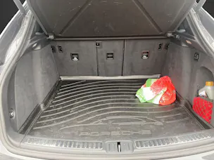PORSCHE Macan Turbo PDK