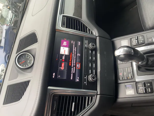 PORSCHE Macan Turbo PDK