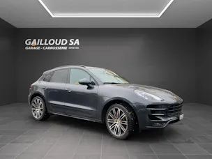 PORSCHE Macan Turbo PDK