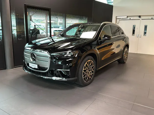 MERCEDES-BENZ GLC 300 4MATIC 85 kWh