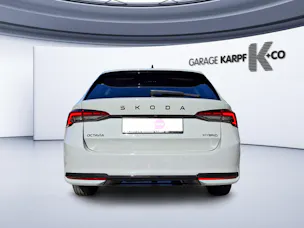 SKODA Octavia Combi 1.5 TSI mHEV DSG Sport Line