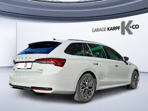 SKODA Octavia Combi 1.5 TSI mHEV DSG Sport Line