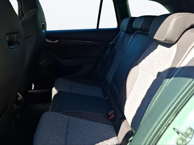 SKODA Octavia Combi 1.5 TSI mHEV DSG Sport Line