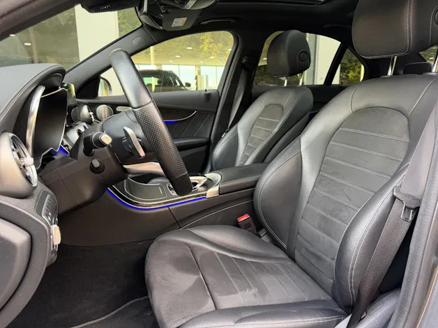 MERCEDES-BENZ C-CLASS W205 C 200 Swiss Star AMG Line 4m