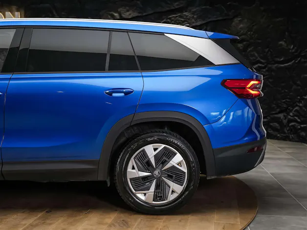 SKODA Kodiaq 1.5 TSI mHEV Selection *Facelift*Werksgarantie*7 Plätzer*