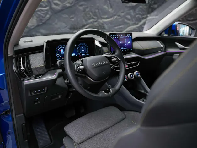 SKODA Kodiaq 1.5 TSI mHEV Selection *Facelift*Werksgarantie*7 Plätzer*
