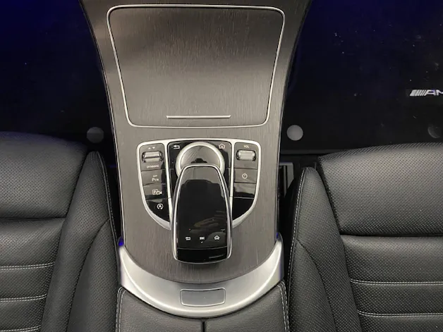 MERCEDES-BENZ C 220 d Swiss Star AMG Line Kombi 4MATIC
