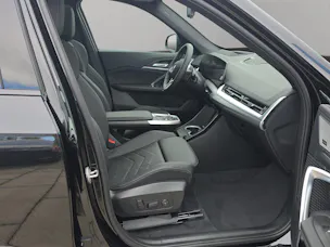 BMW iX1 xDrive 30 M Sport