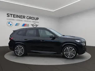 BMW iX1 xDrive 30 M Sport