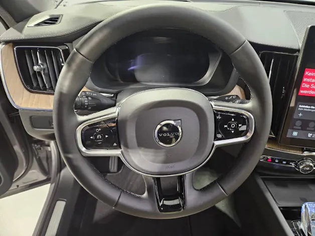 VOLVO XC60 2.0 T6 TE Ultra Bright eAWD