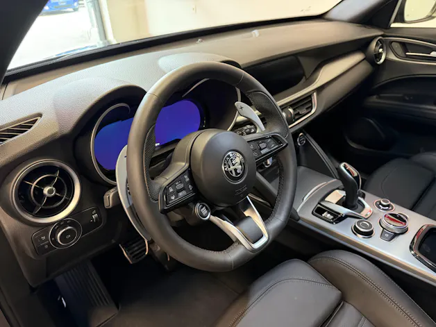 ALFA ROMEO Stelvio 2.2 JTDM Veloce Q4 AT8