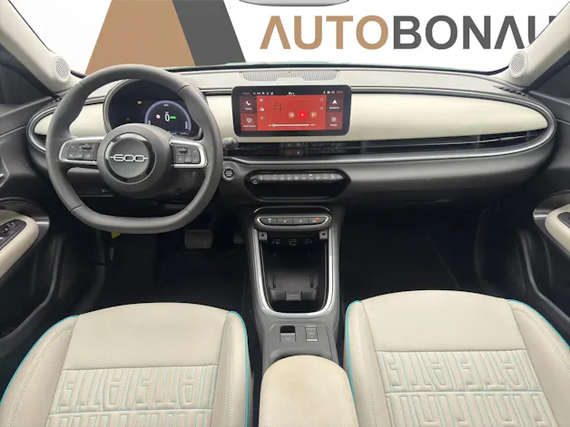FIAT 600 1.2 Hybrid La Prima