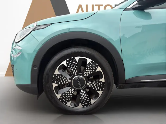 FIAT 600 1.2 Hybrid La Prima