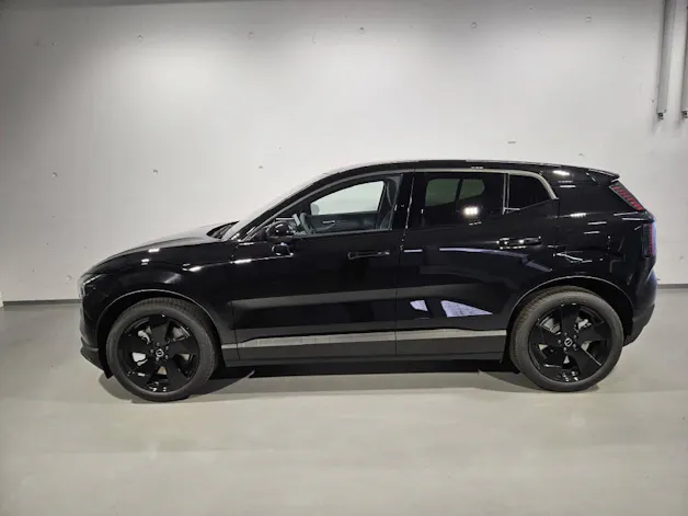 VOLVO EX 30 E60 Twin Ultra Swiss Black Edition
