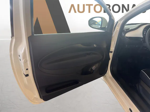 FIAT 500 Electric Cult 320KM