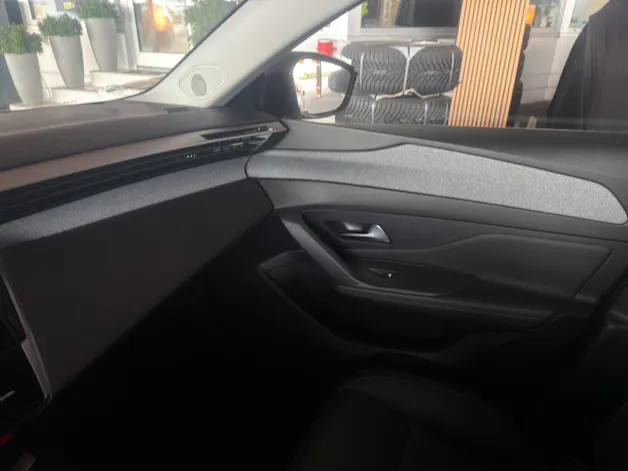 PEUGEOT 308 SW 1.2 PureTech Allure