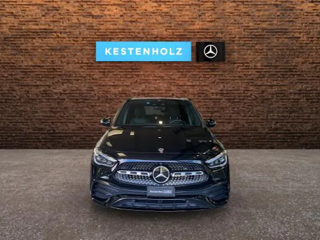 MERCEDES-BENZ GLA 220d AMG Line 4Matic