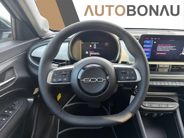 FIAT 600 1.2 Hybrid 145 Cult