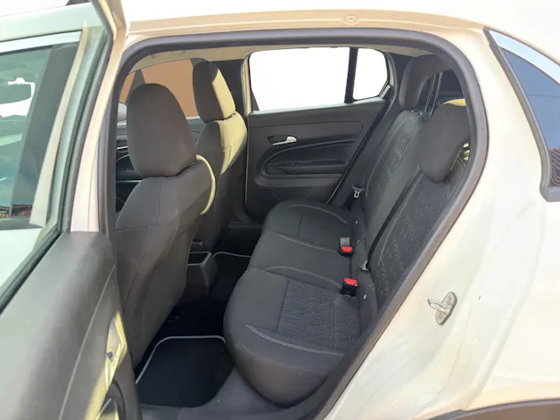 FIAT 600 1.2 Hybrid 145 Cult
