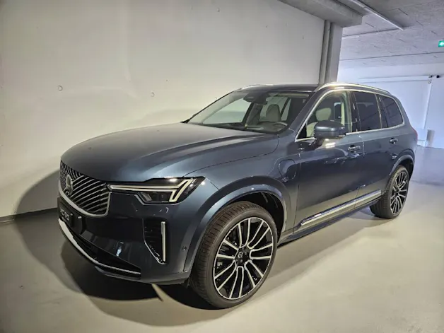 VOLVO XC90 2.0 T8 TE Ultra Bright eAWD